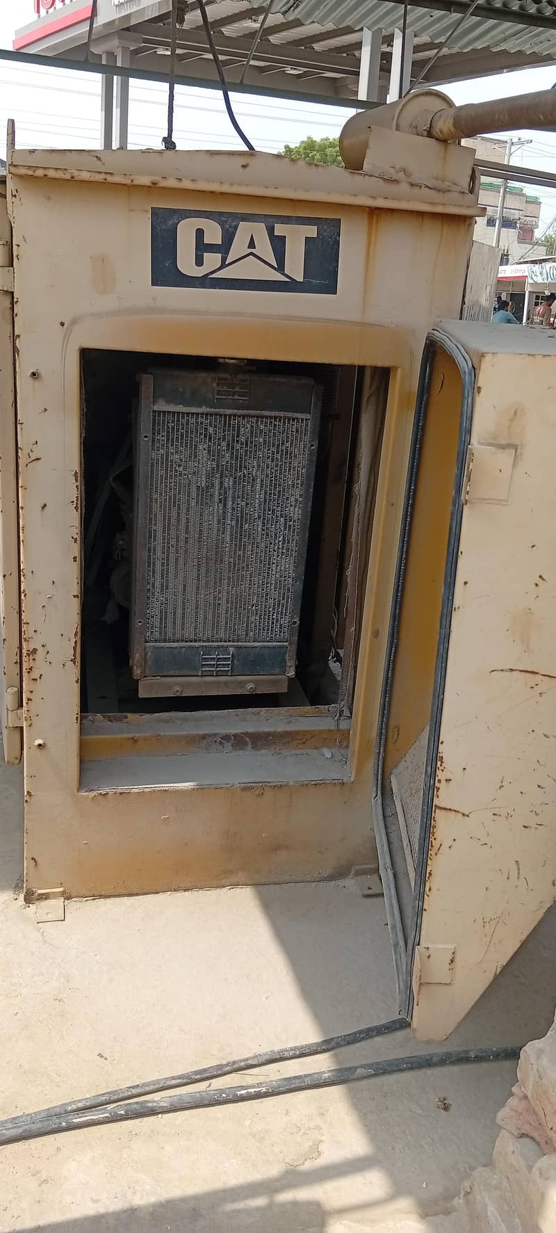Used Generator 4
