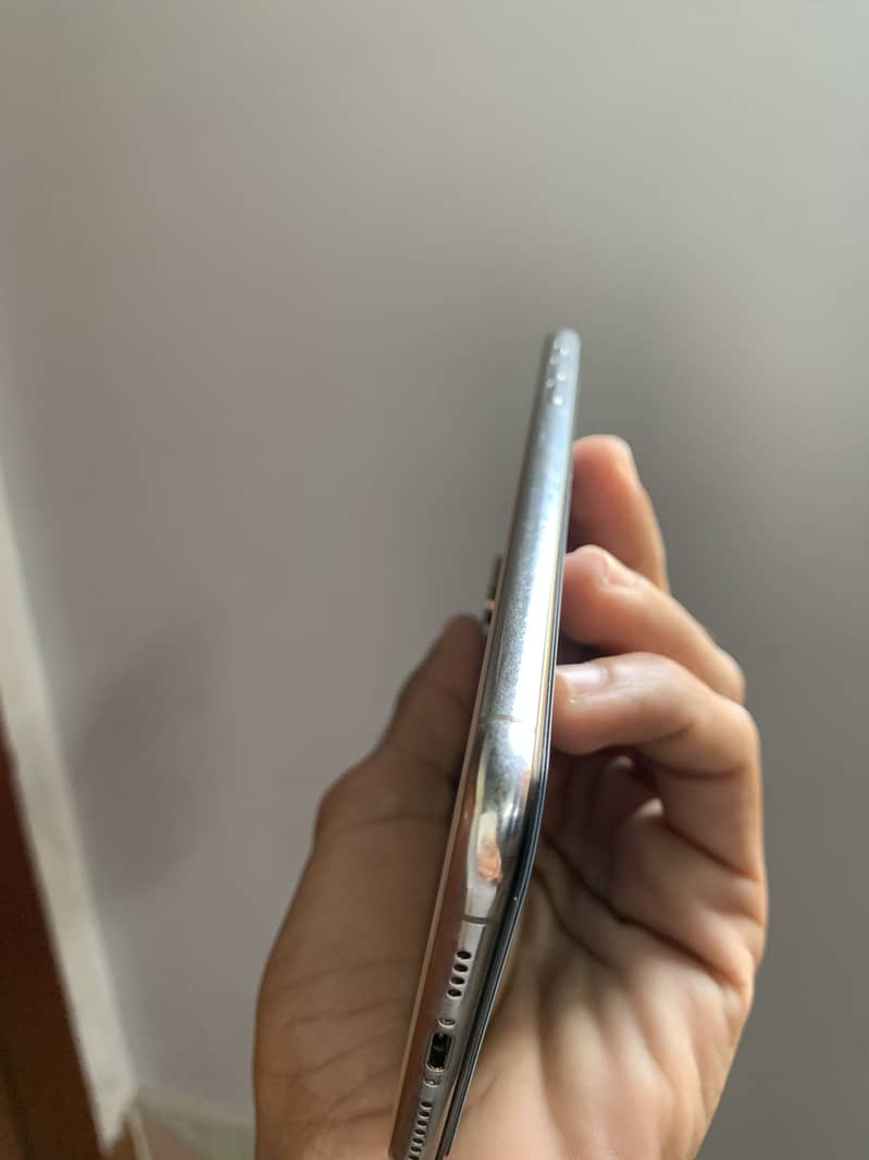 Apple iPhone X 1