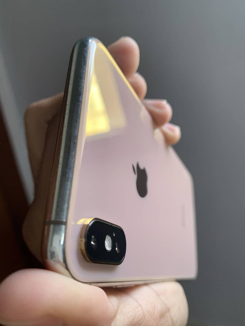 Apple iPhone X 6