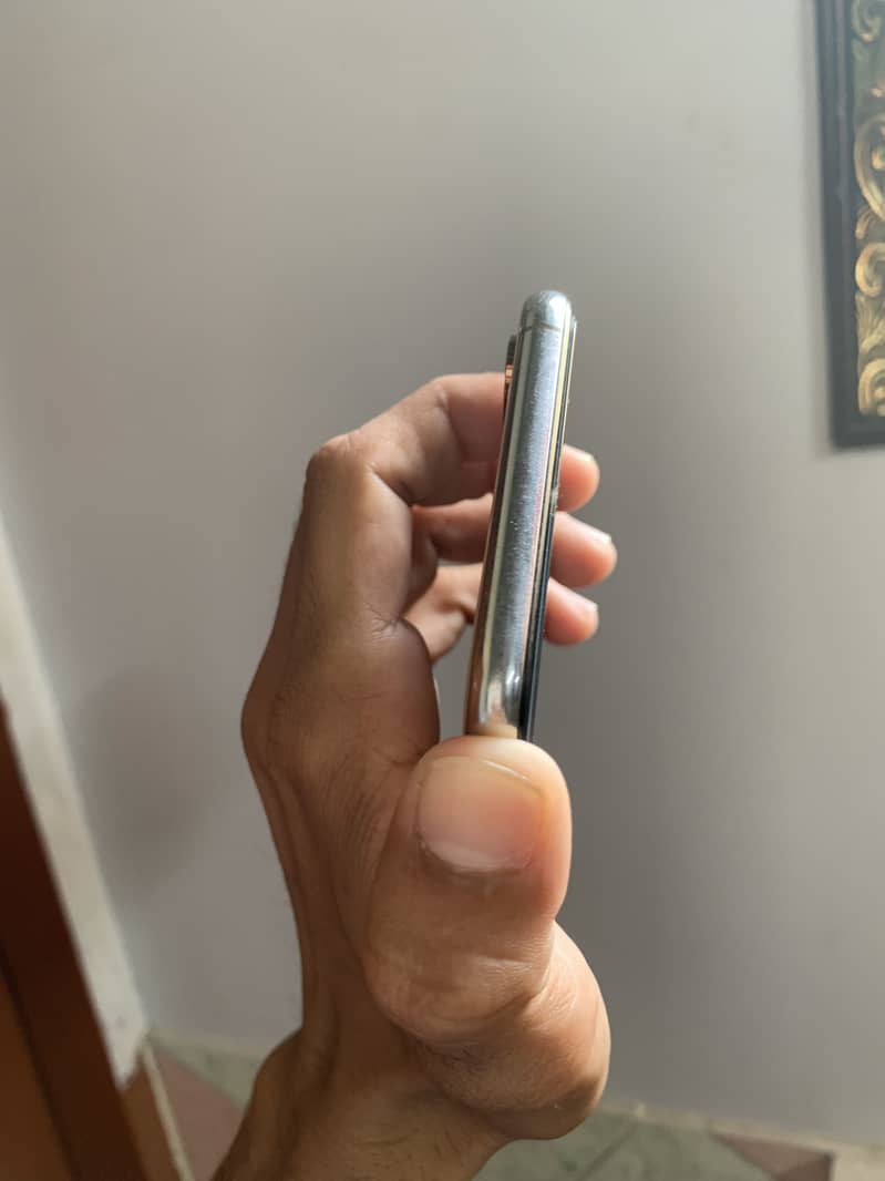 Apple iPhone X 7