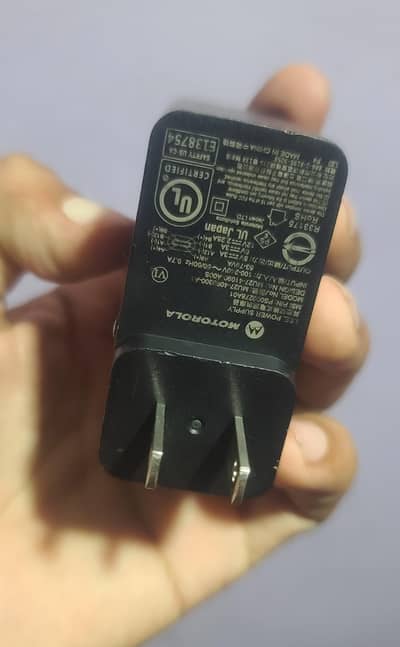 Motorola 27w type c charger  original  with cable