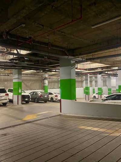 Hot location building available for Rent near packages mall,