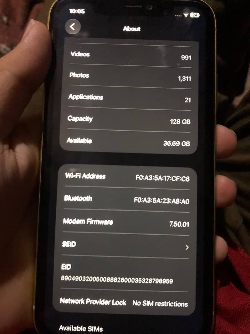 Apple iPhone 11 3