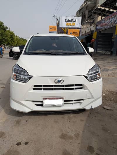 Daihatsu Mira 2022