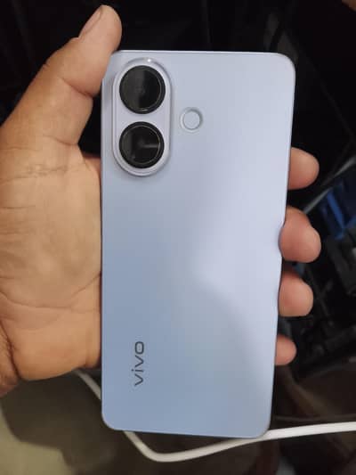 Vivo V60