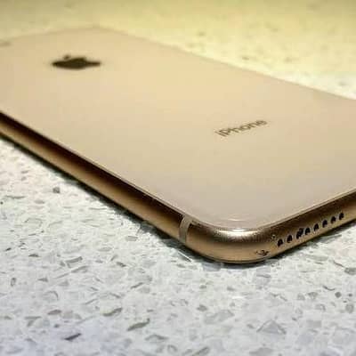 Apple iPhone 8 +