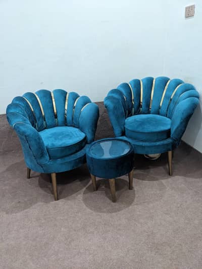 Beautiful sofa chair flower dosing 2 pieces set with one table