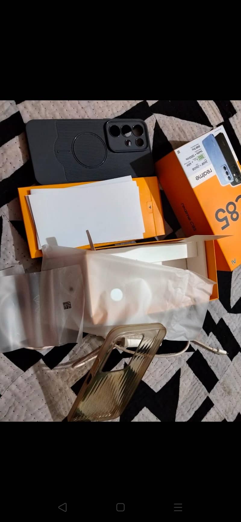 Realme c85 0