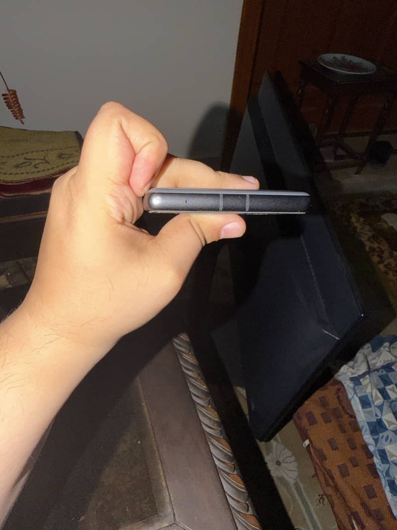 Google Pixel 7a 4