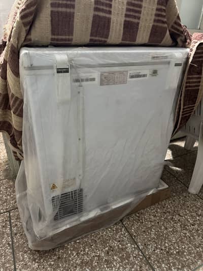 Brand New Haier HDF-175INV Singal Door Deep Freezer