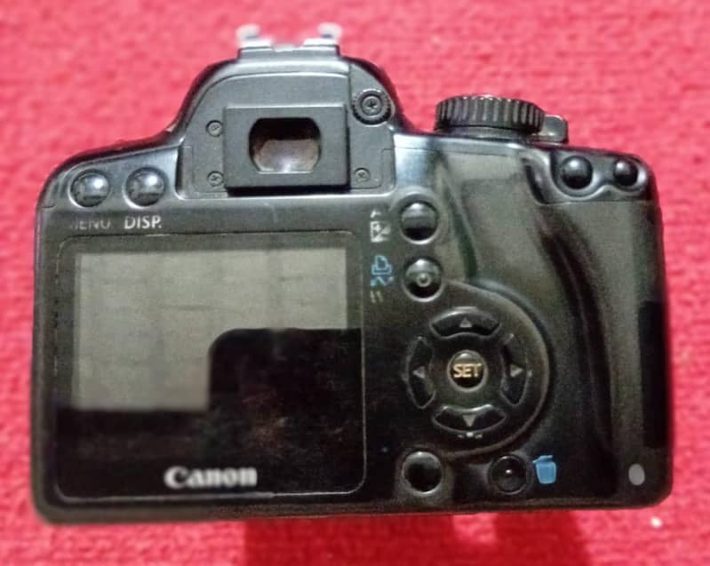 Canon EOS 300D 1