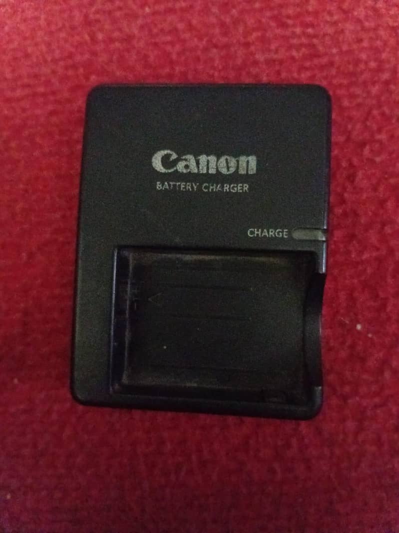 Canon EOS 300D 4