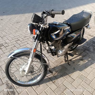 Honda 125 black 2025 model