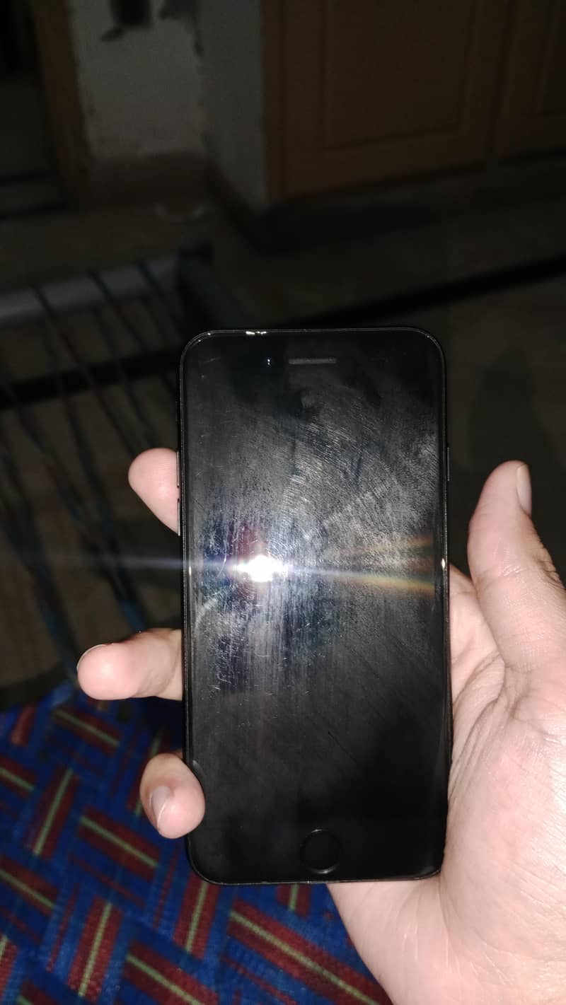 Apple iPhone SE 1
