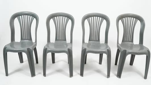 4 Chairs is on sale