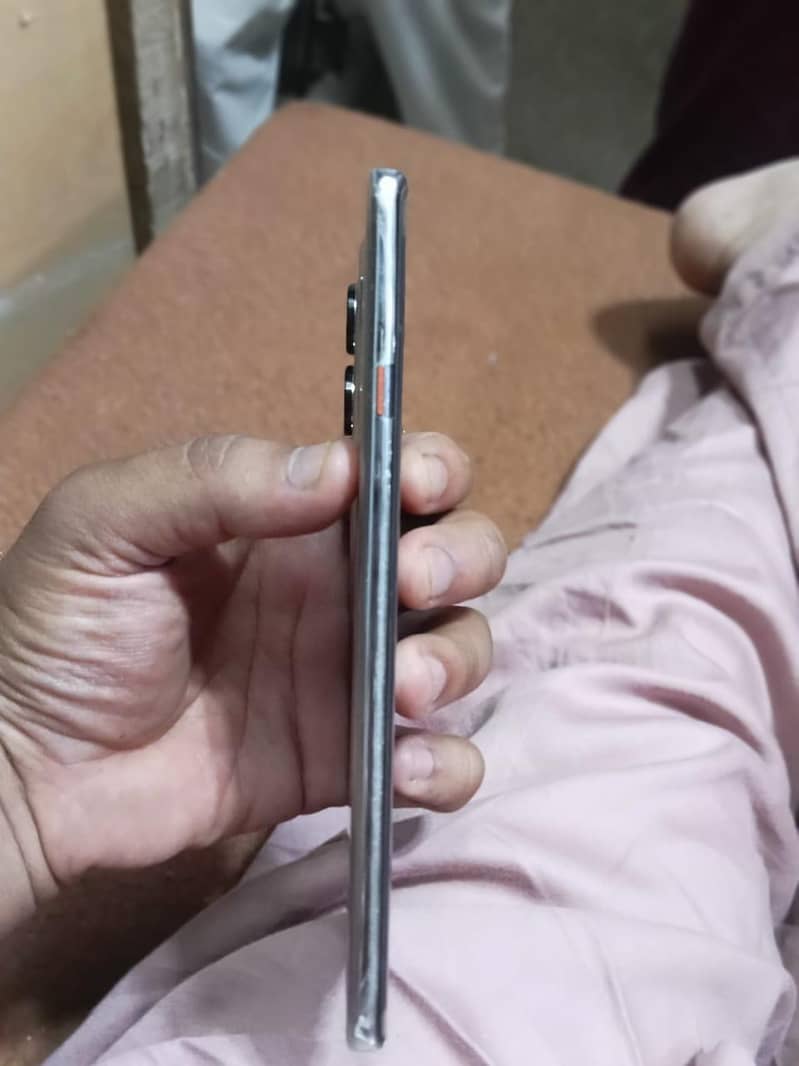 Tecno CAMON 40 Pro 2