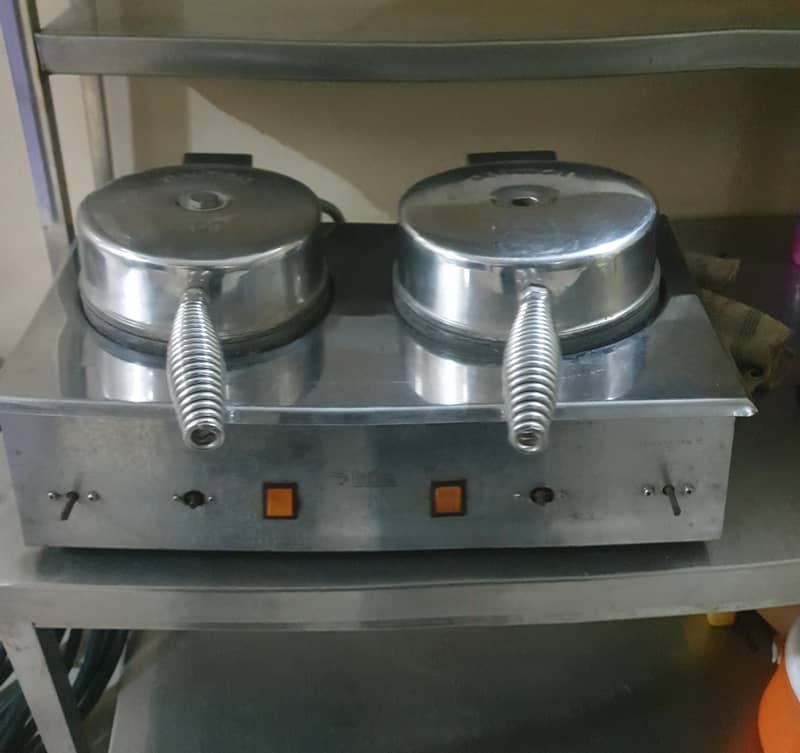 double side waffle maker 1