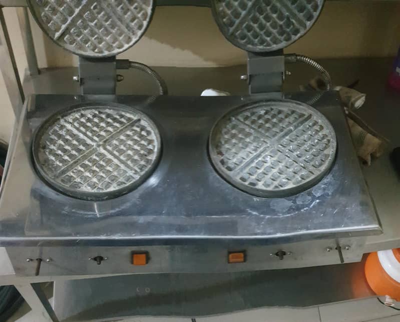 double side waffle maker 4