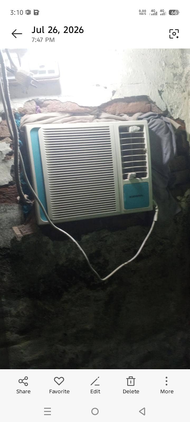 window AC 0