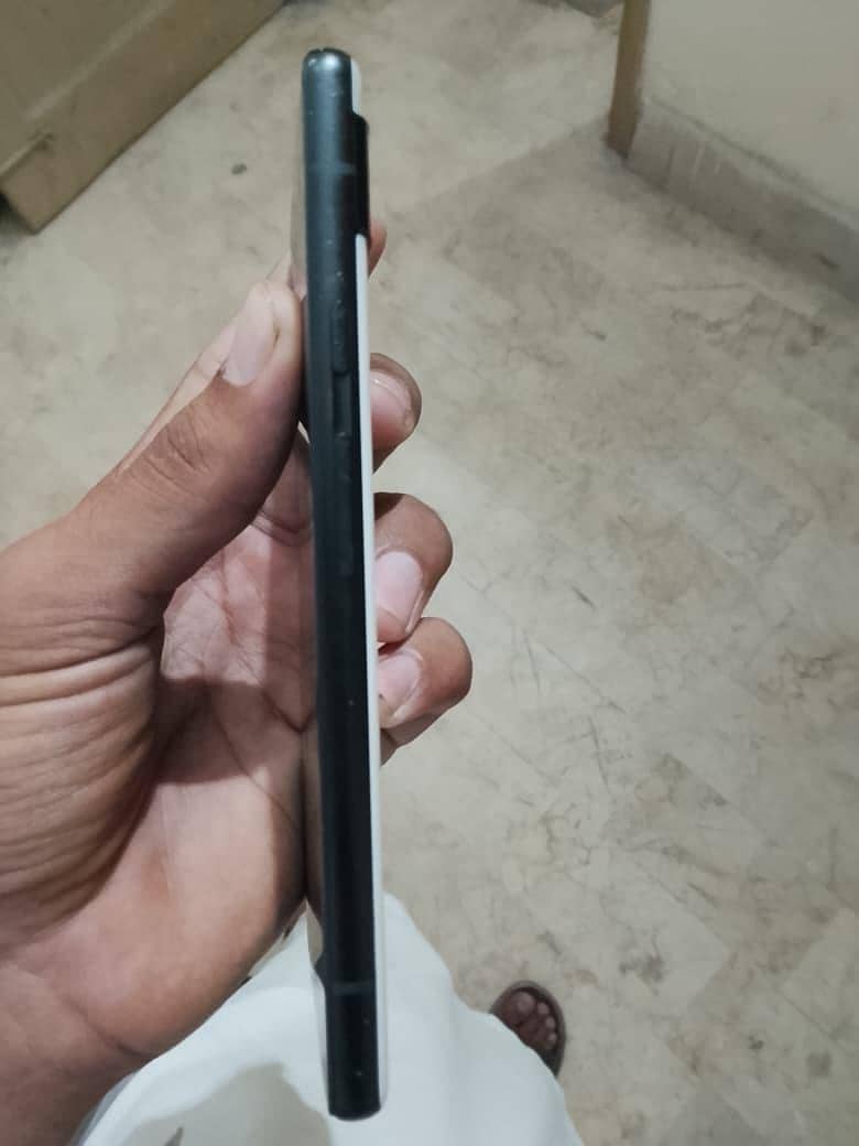 Google Pixel 6a 4