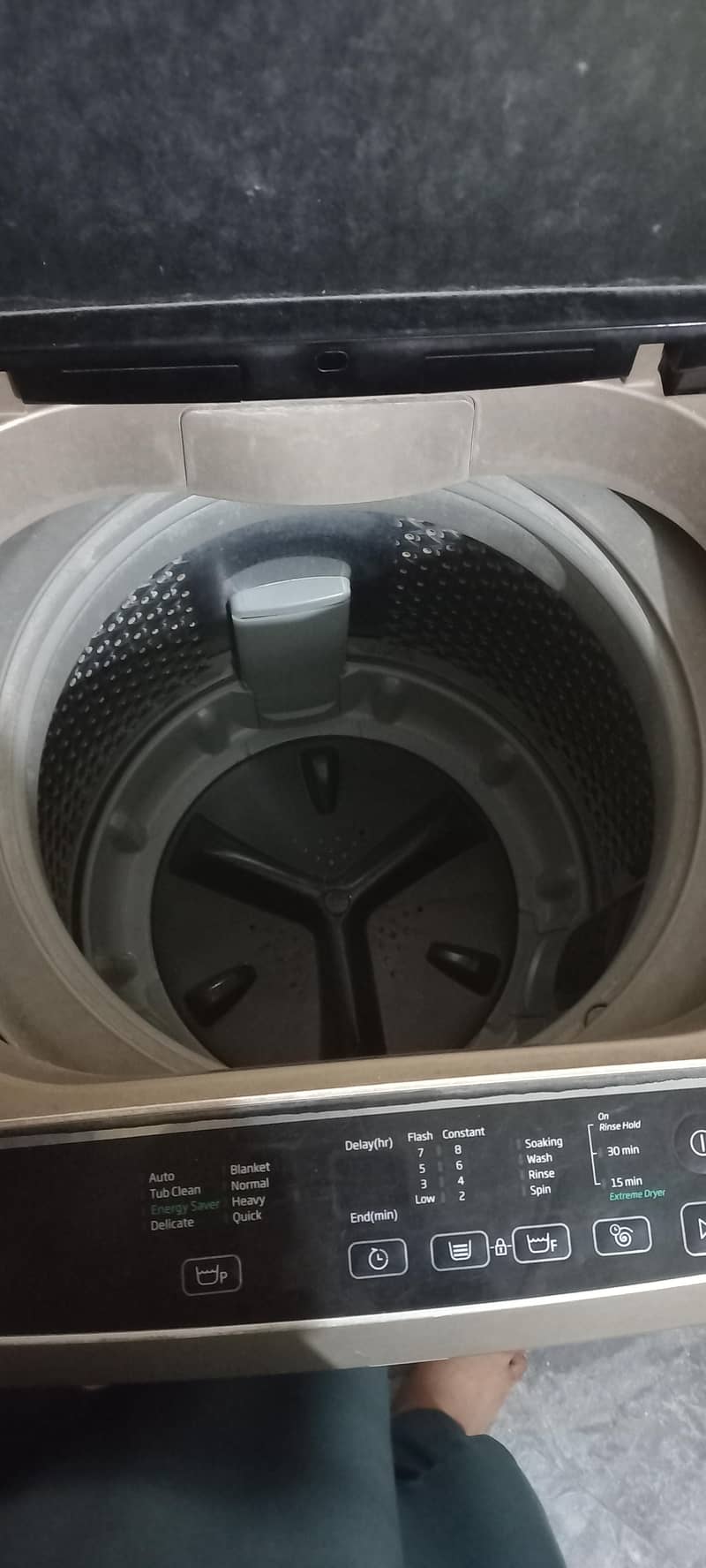 Dawlance fully automatic washing machine 1