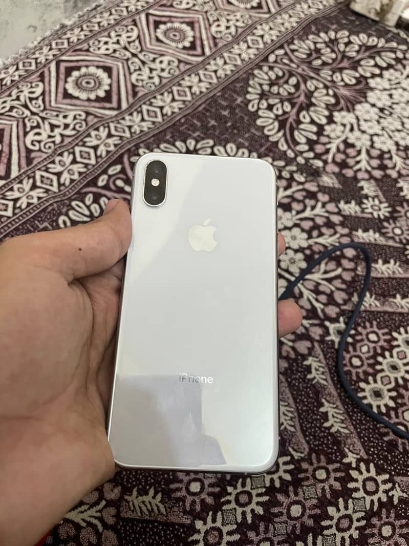 Apple iPhone XS 0