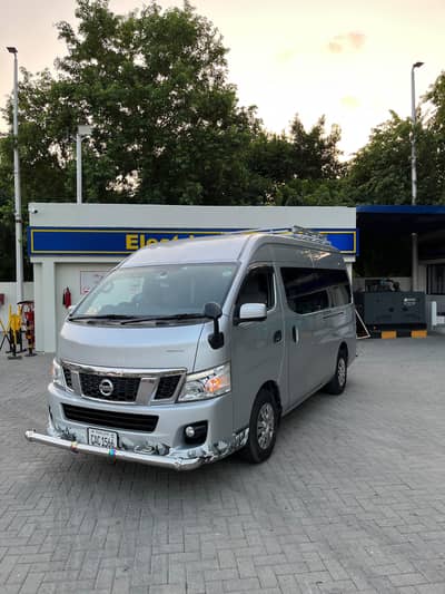 Grand cabin Nissan nv350