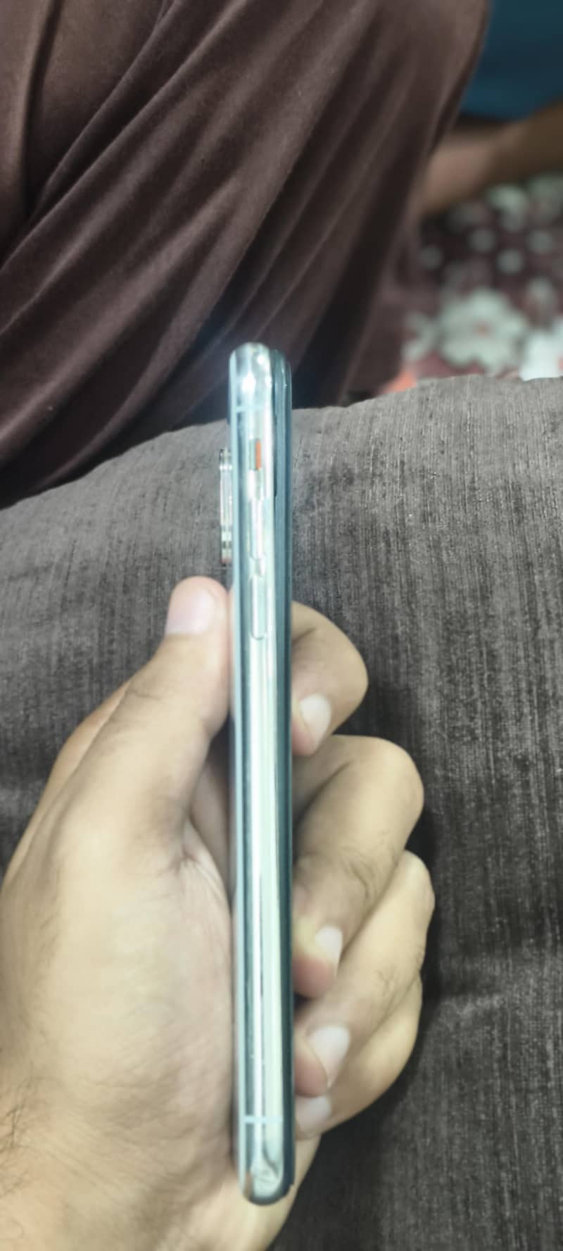 Apple iPhone X 3