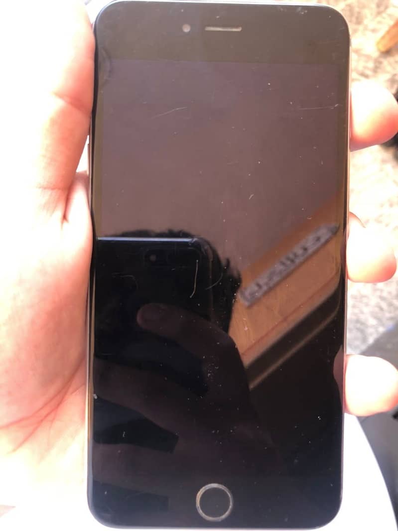 Apple iPhone 6S Plus 1