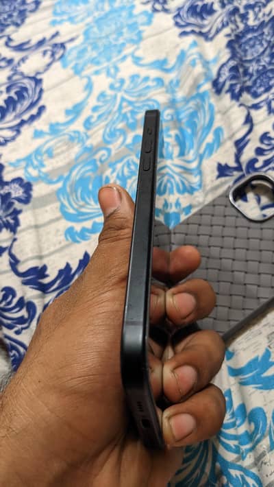 Apple iPhone 15 plus