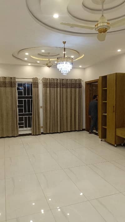 3 Bedroom Upper Portion Near Cmh Mh For Rent Lal Kurti Brand New Upper Portion