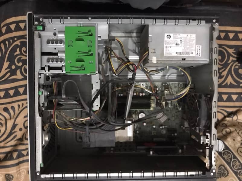 WORKING CPU WITH SCREEN 3