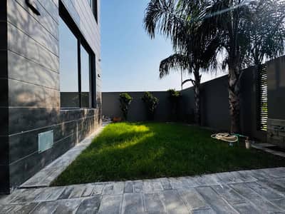 1 Kanal Double Unit House at 10 Marla Price | Full Basement | DHA Lahore