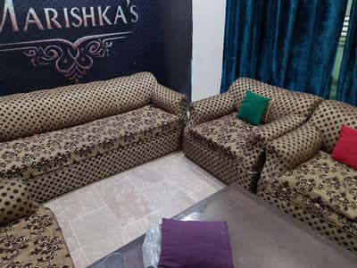 6 seater sofa for sale Whatsapp number 03470172010