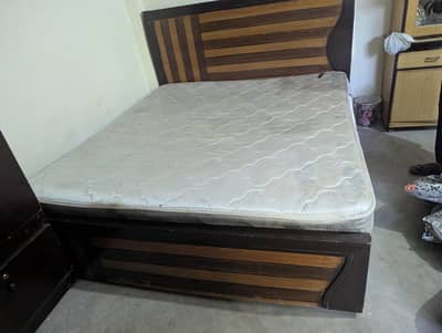 dubual bed with mattress