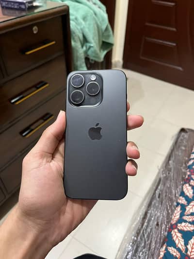 Apple iPhone 15 Pro