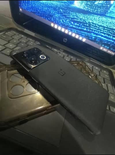 One Plus 10 Pro