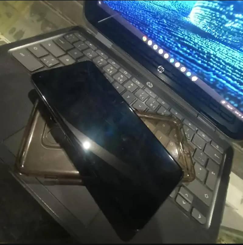 One Plus 10 Pro 1