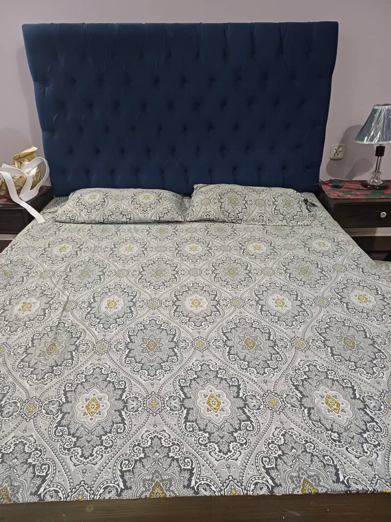 FOAM BACK BED 1
