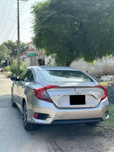 Honda Civic Oriel 2016