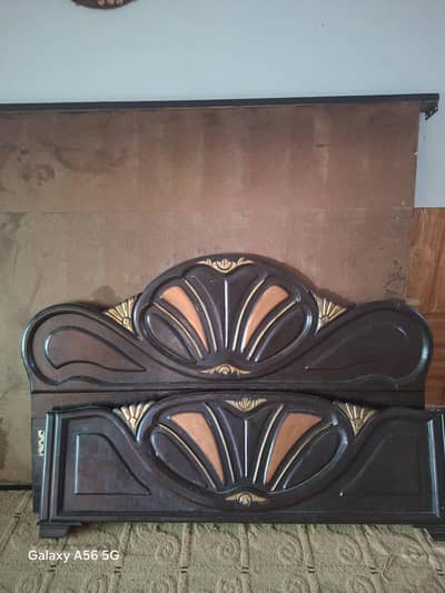 Double bed achi lakri ka