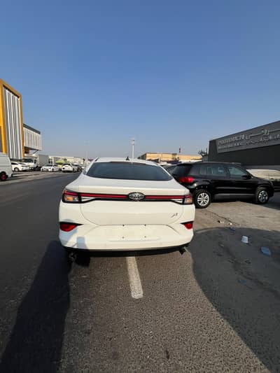  JAC J7 2023 GCC – FULL OPTION  25K Driven Just