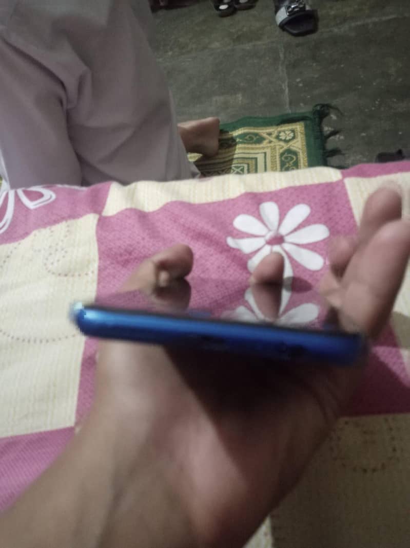 Realme C2 3