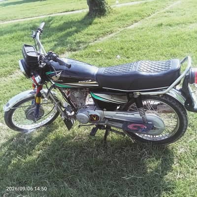 Honda 125 for sell 16 modal silkot number