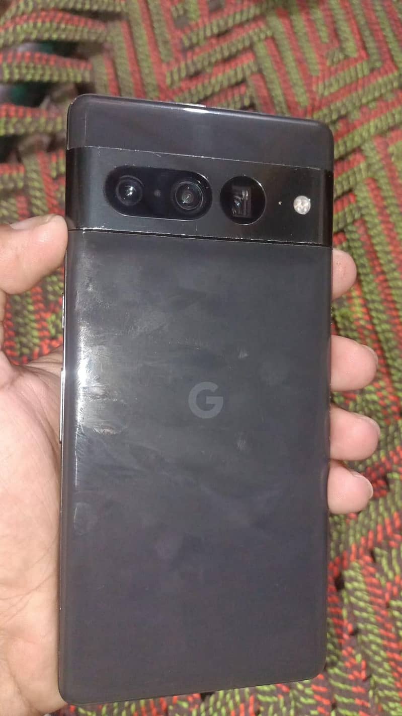 Google Pixel 7 Pro 4
