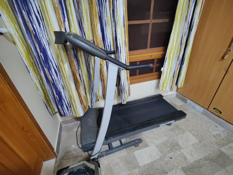 Treadmill 0