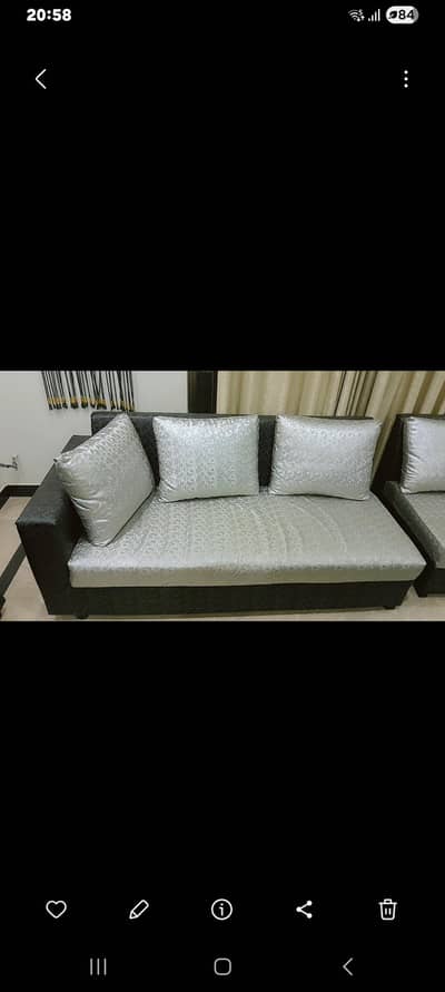 8 seater L shaped slightly used , in good condition
