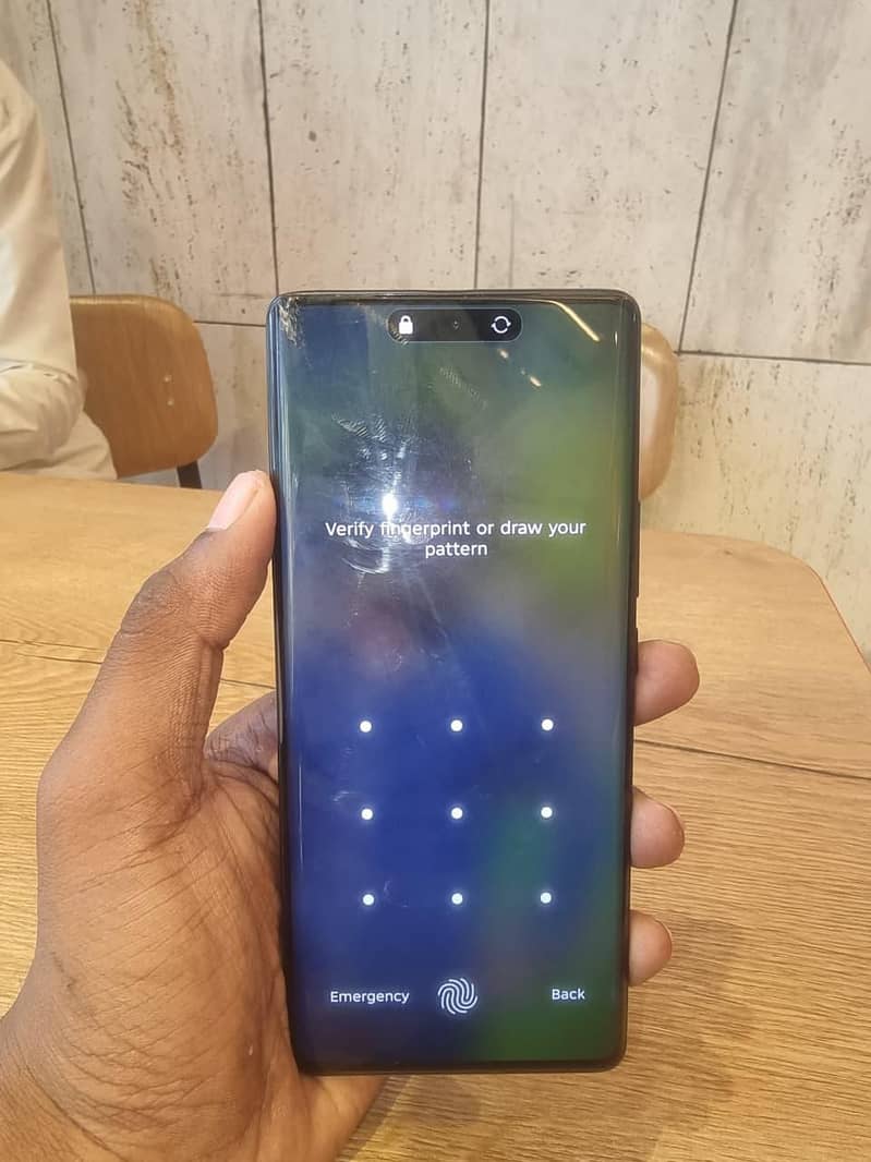 Infinix Note 40 Pro 5