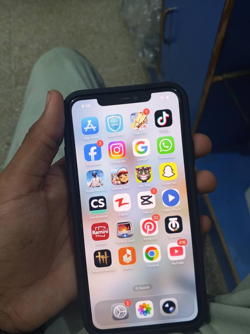 Apple iPhone 11 Pro Max 1