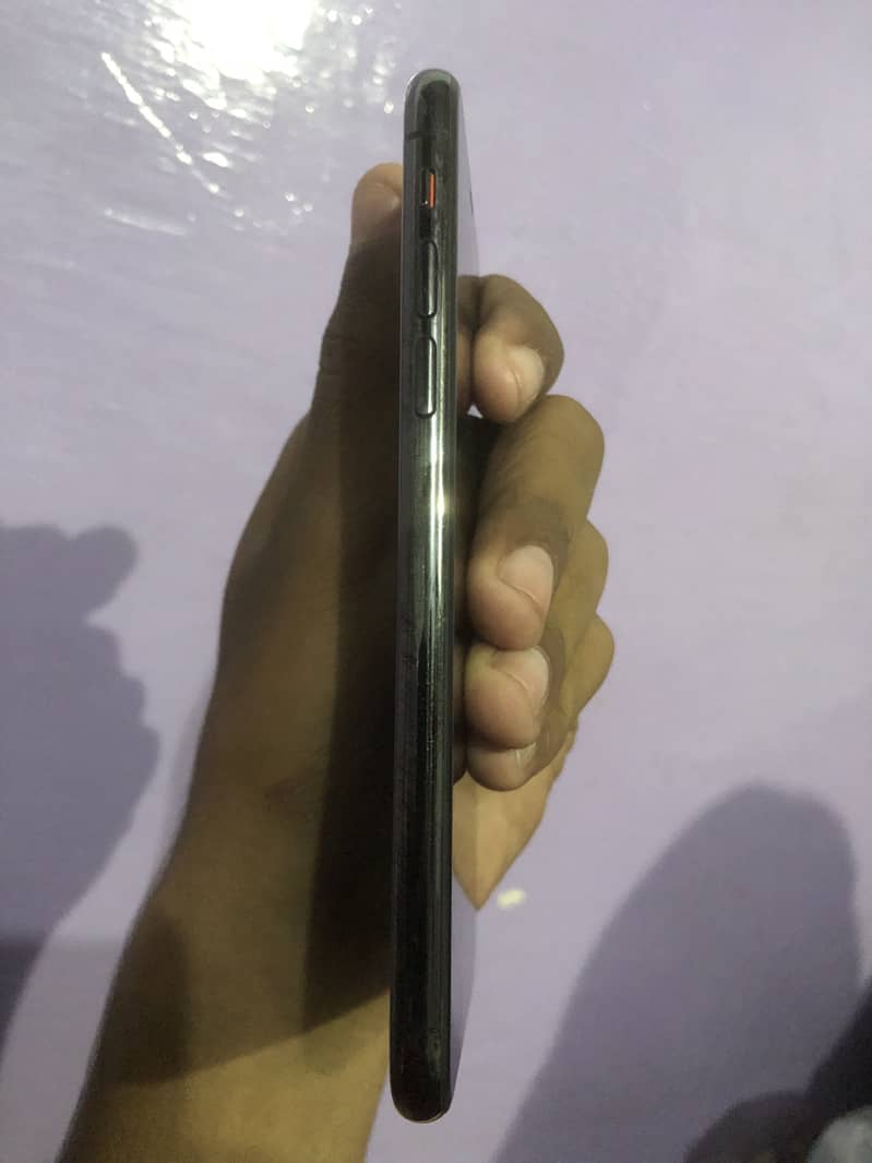 Apple iPhone XS 2
